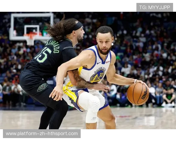 勇士胜太阳，穆迪贡献24分，库里带领球队战胜布克38分的孤军奋战