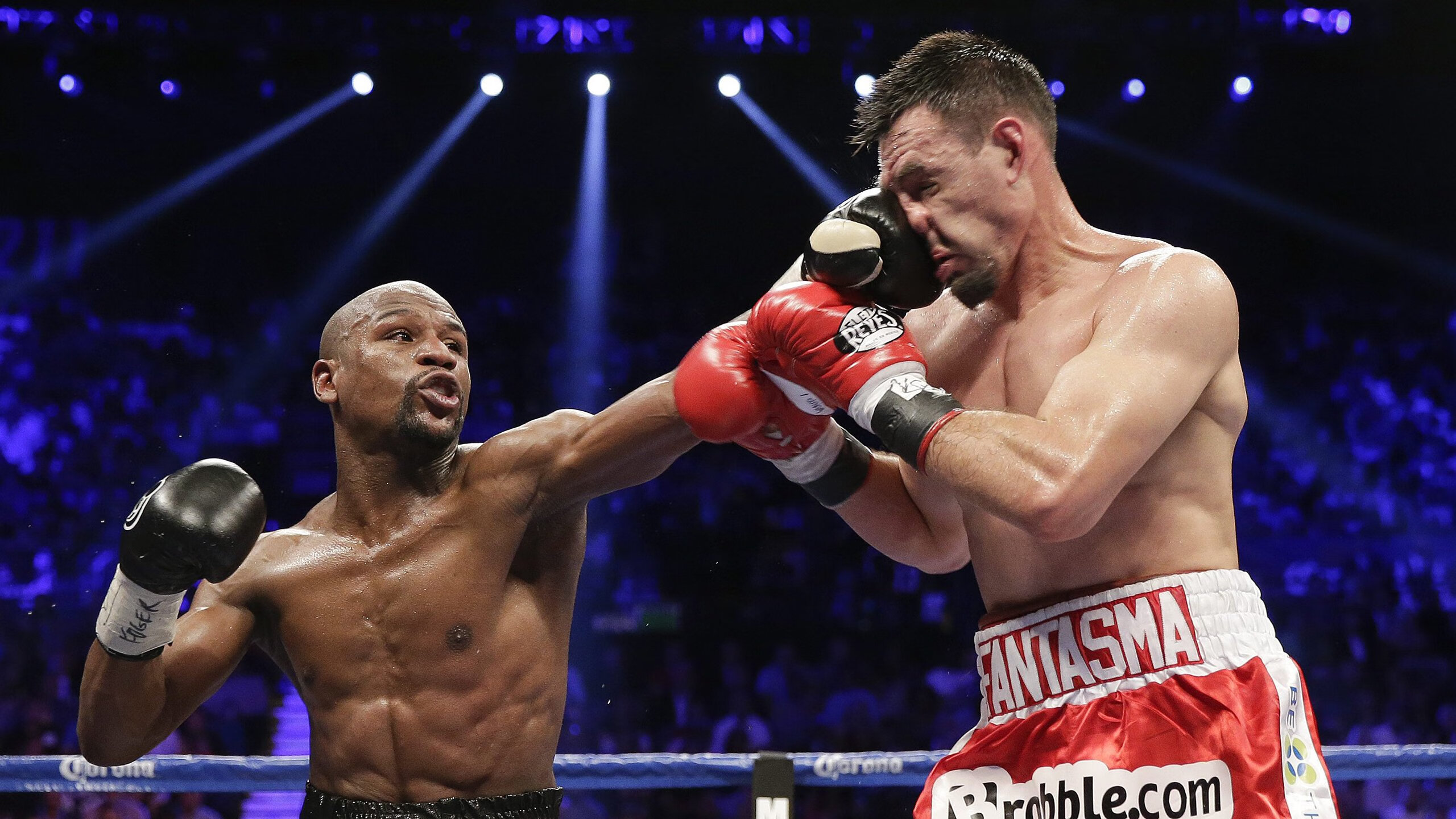 世界校际足球世界赛 首次采用主客场双循环模式